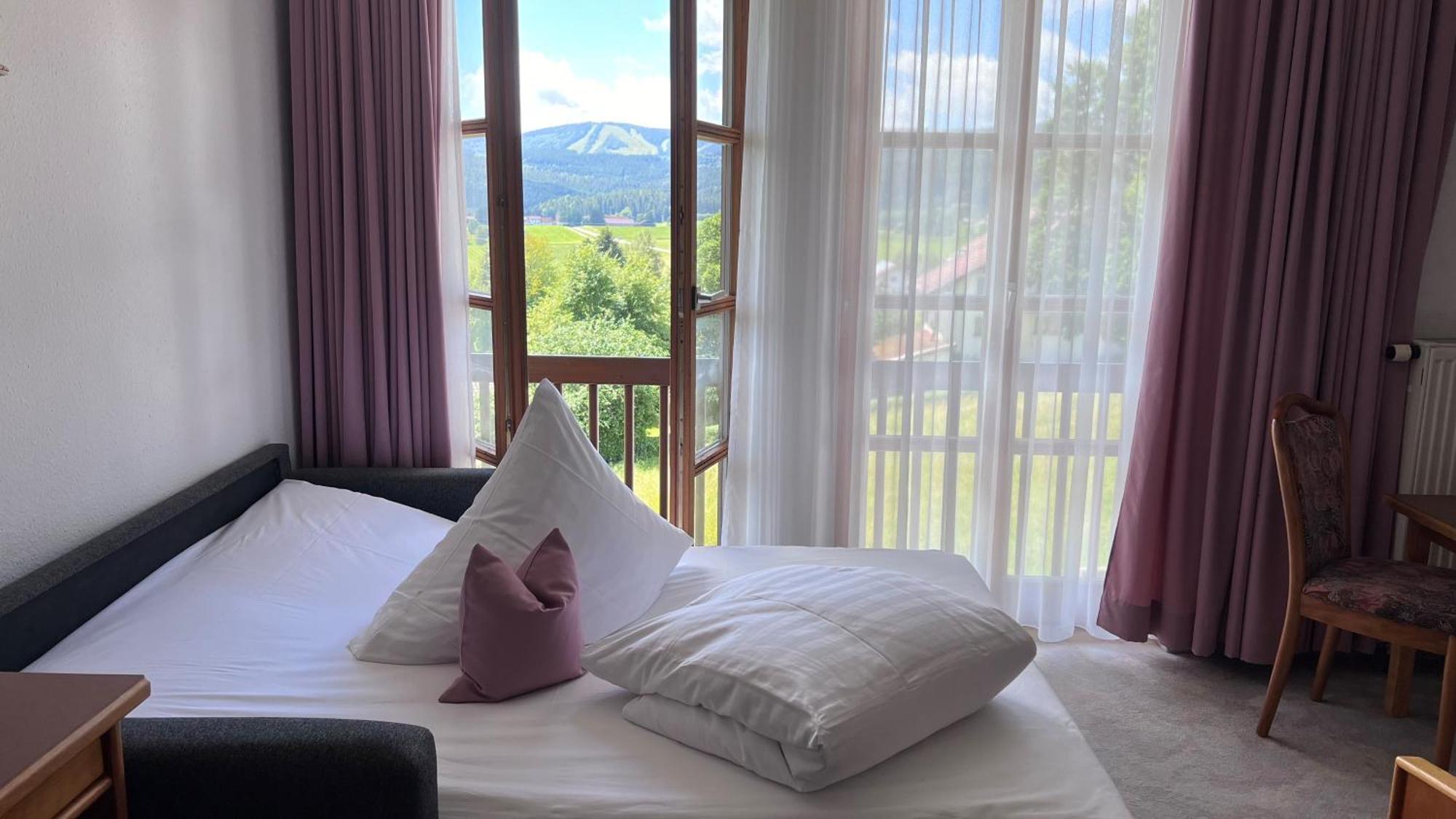 Gasthof Zur Alten Post Regen Bagian luar foto